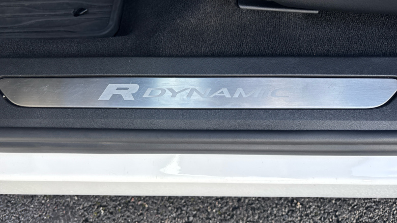 Land Rover Range Rover Evoque 2.0 D200 Evoque Edition 5dr Auto Diesel Hatchback